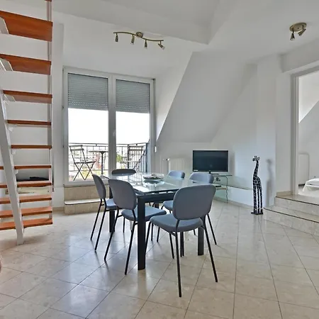 Lägenhet Buda House 4 *